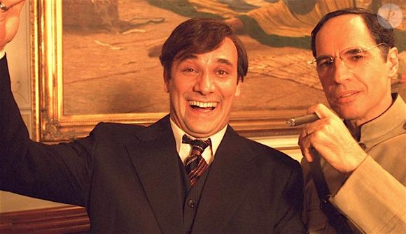 Inspirado na biografia escrita por Fernando Morais, "Chatô - O Rei do Brasil" começou a ser produzido por Fontes em 1995