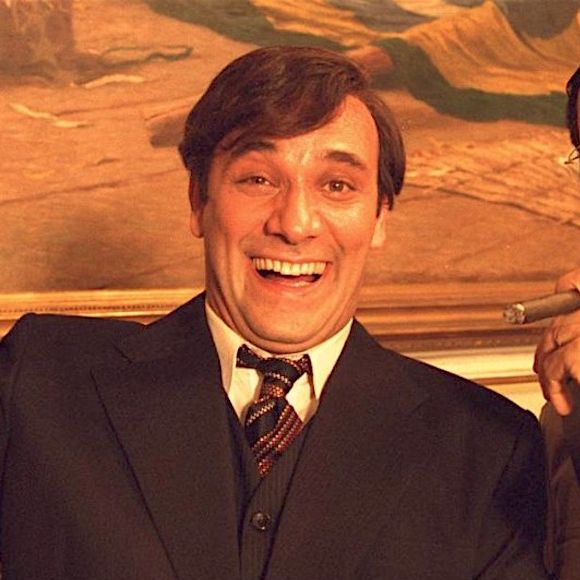 Inspirado na biografia escrita por Fernando Morais, "Chatô - O Rei do Brasil" começou a ser produzido por Fontes em 1995