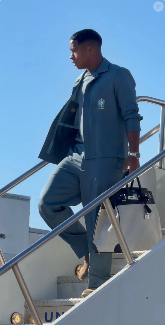 Estreante em Copa do Mundo, Endrick apostou em uma bolsa da Hermès