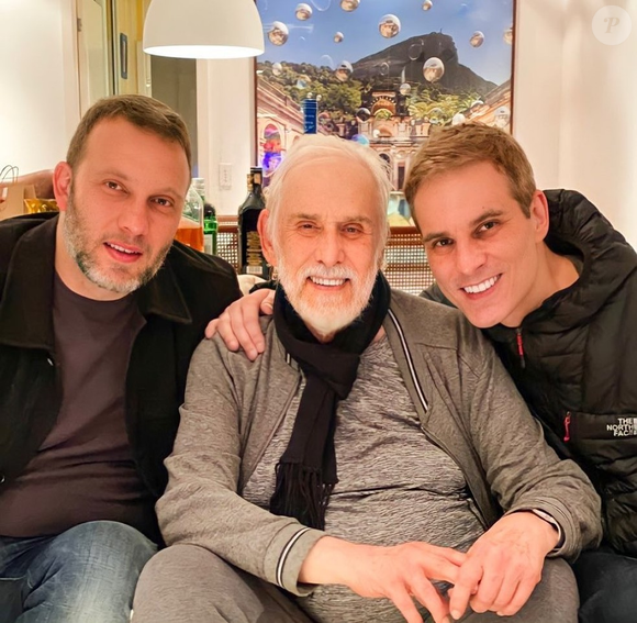 Francisco Cuoco é pai de três filhos: nesta foto, apareceram com ele Diogo e Rodrigo