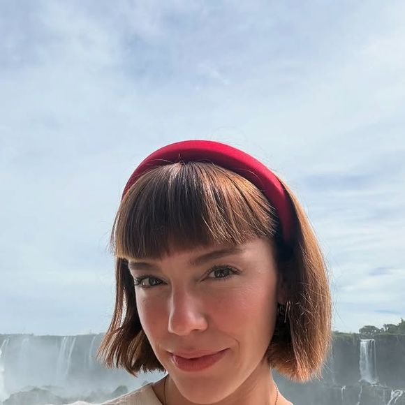 Alice Wegmann está confirmada no remake da novela 'Vale Tudo' que estreia em 2025 na Globo