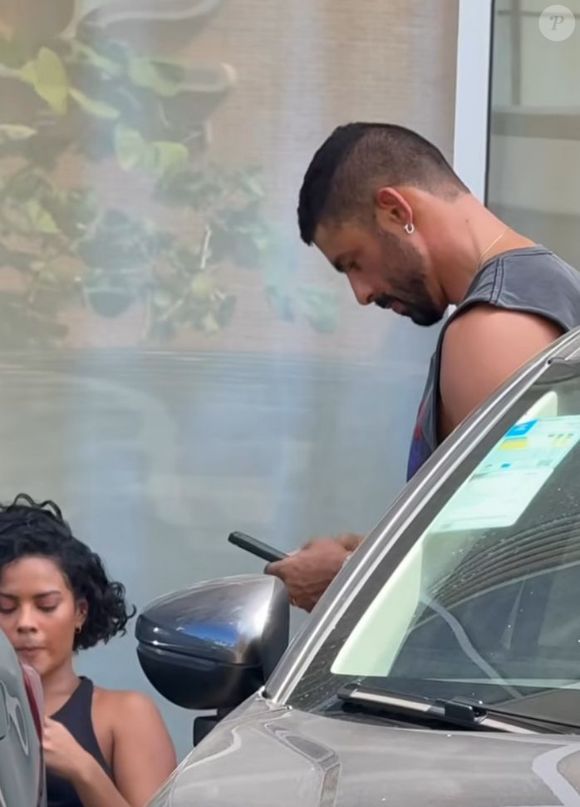 Cauã Reymond pede para deixar 'Vale Tudo' após crise com Bella Campos, revela colunista