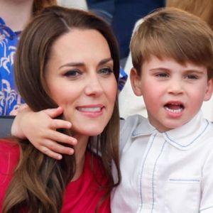Quase ninguém notou: o detalhe no desenho de Kate Middleton feito pelo filho caçula vai derreter seu coração de tanta fofura