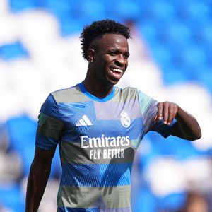 Redes sociais pegam fogo com novo capítulo da aproximação entre Virginia e Vinícius Jr.