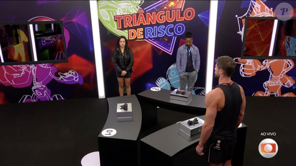 Jonas foi o primeiro a escolher e optou pela caixa 3