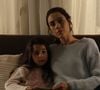 Melek/Turna tenta falar com Zeynep, mas Sule arranca o telefone das mãos da filha no capítulo da novela 'Mãe', de 25 de novembro de 2025, terça-feira