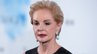 Estes são os sapatos que Carolina Herrera escolhe sempre que quer ganhar alguns centímetros com elegância