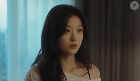 'The Early Spring' conta a história de Shang Zhitao, uma jovem recém-ingressada em um escritório de Paris