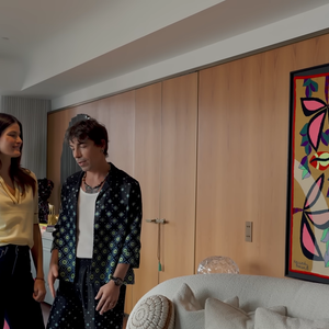 Segundo a revista Casa Vogue, foi Di Ferrero quem decidiu pela compra do imóvel ainda na planta ao definir o empreendimento com entusiasmo: 'Esse negócio é um oásis. A gente precisa morar aqui'