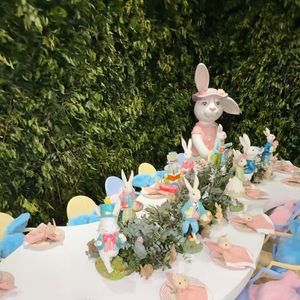 Com uma decoração cheia de coelhos de Páscoa, Bruna Biancardi encantou Mavie