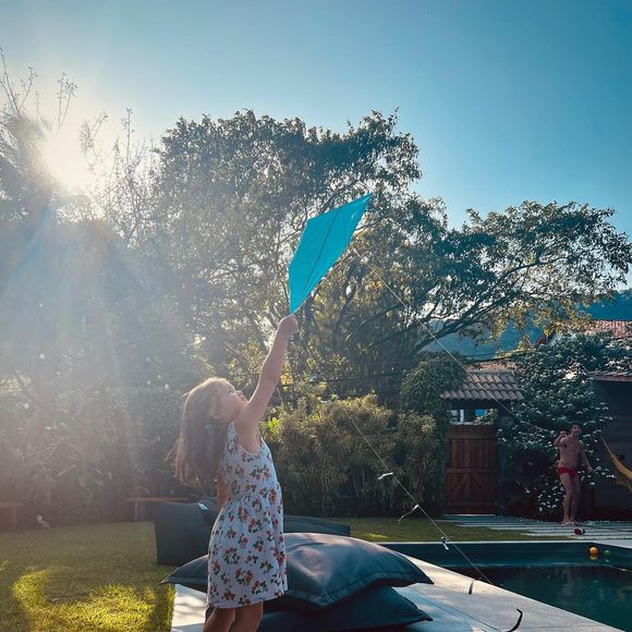 Área favorita de José Loreto em sua mansão é a parte externa, equipada com muitas áreas de lazer