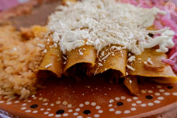 Prato mexicano de Michael Jackson: a receita que o cantor comia durante a era Thriller leva tortillas de milho, queijo e molho de pimenta vermelha