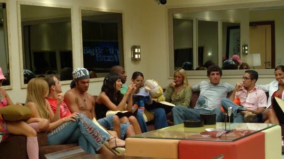 Quase ninguém lembra, mas o AVC de uma 'sister' marcou para sempre o 'BBB 5', com Grazi Massafera no elenco; mulher ficou apenas 9 dias confinada