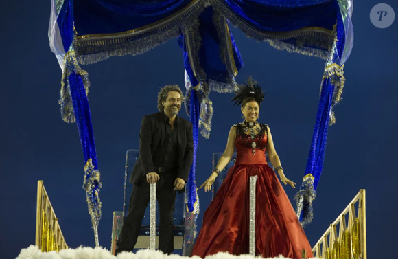 Dia do Samba: Comendador José Alfredo (Alexandre Nero) foi tema de desfile na novela 'Império'