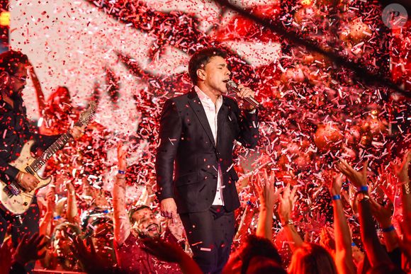 Sem Luciano, Zezé Di Camargo recebeu famosos em seu especial para o SBT