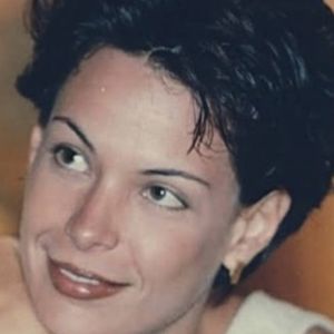 A atriz Carolina Ferraz na pele da personagem Milena em 'Por Amor' (1997).