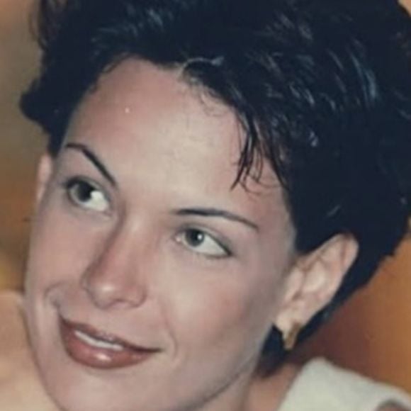 A atriz Carolina Ferraz na pele da personagem Milena em 'Por Amor' (1997).