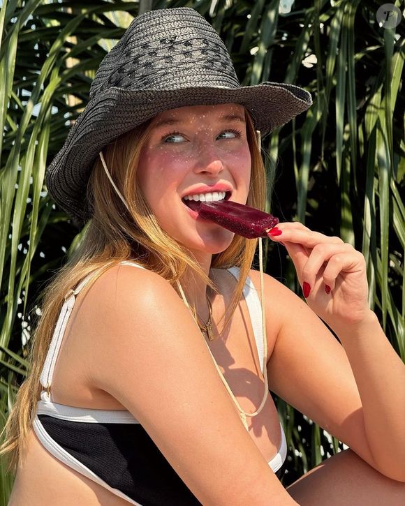 Falar sozinho pode levar a uma organização melhor das ideias e tomada de decisões com maior fundamento - Duda Reis também tem esse hábito