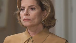 Resumo DECISIVO da novela 'Vale Tudo', capítulo de segunda-feira, 22 de setembro: Odete Roitman assassinada? O que acontece com a vilã após atentado a tiros?