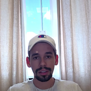 Dias após a morte de Isabel Veloso, o marido da influenciadora, agora viúvo, publicou um vídeo tirando dúvidas dos fãs