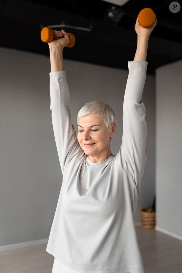 "Isso é o que chamamos de exercício excêntrico, que é o que faz a massa muscular explodir", diz a especialista