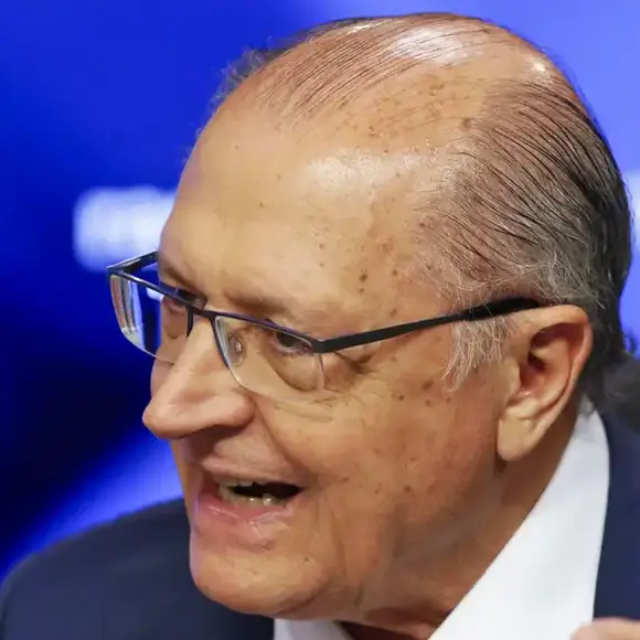 Geraldo Alckmin já tem como tradição aproveitar de assuntos do momento para falar de feitos do mandato de Lula