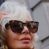 O cabelo também envelhece; por isso, as mulheres com mais de 50 anos devem apostar em óleos e máscaras