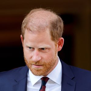 Segundo informações da BBC, a segurança de Harry e sua família continua sendo uma questão importante relacionada às visitas do príncipe ao Reino Unido. O duque já afirmou que as preocupações com proteção eram um dos motivos que dificultavam suas viagens ao país com Meghan e os filhos