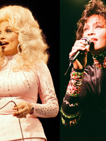 Nasceu no Tennessee em 1946 e quase ninguém sabe que Dolly Parton é a verdadeira dona do hit: a música que fez a fortuna de Whitney Houston aumentar na década de 90 e hoje já tem 1,9 bilhão de views no YouTube
