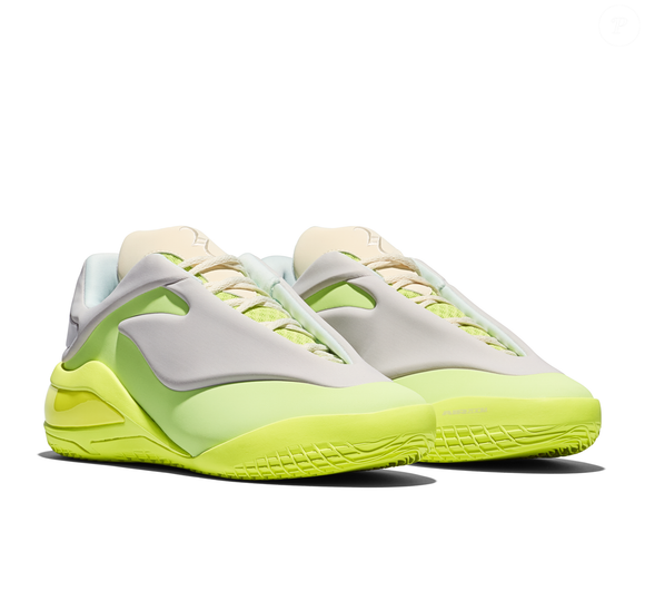 A Converse apresenta o SHAI 001 LACE UP em três combinações inéditas de cores: Cheetah, Lime e Berry, com proposta que une performance para o basquete, design futurista e lifestyle