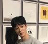 O ator Cha In-ha, também membro do grupo de K-pop SURPRISE U, morreu em dezembro de 2019, aos 27 anos. A causa da morte não foi divulgada a pedido da família