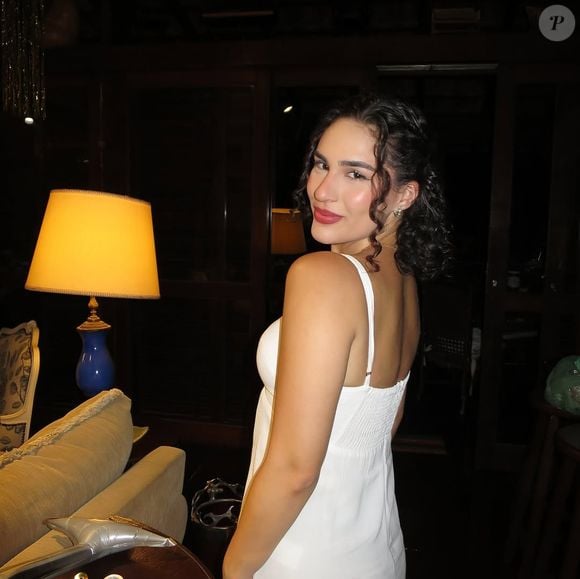 Lívian Aragão: postagens foram apagadas após polêmica