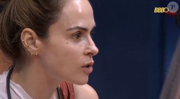 Ana Paula Renault, hoje rival de Sarah no BBB, já foi ídola da loira