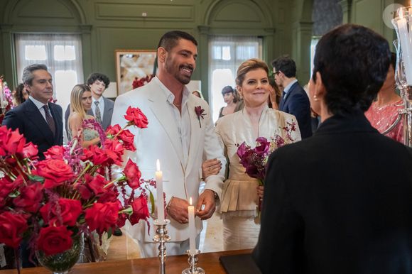 Em 'Vale Tudo', casamento de Odete Roitman (Debora Bloch) é intimista e cheio de charme