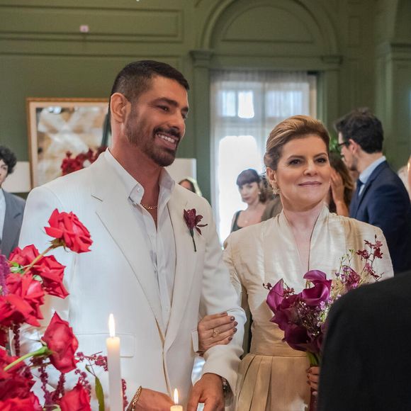 Em 'Vale Tudo', casamento de Odete Roitman (Debora Bloch) é intimista e cheio de charme