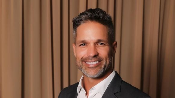 Dono de apartamento de R$ 12 milhões, Diego, ídolo do Flamengo, investe fortuna em novo imóvel de luxo em SC; prédio tem 165 m de altura e ticket médio de R$ 4 milhões