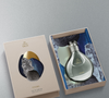 Para quem prefere perfumes sofisticados sem acordes excessivamente doces, Ekos Pedra aposta em uma composição elegante, marcada pela combinação de notas minerais, aromáticas e amadeiradas