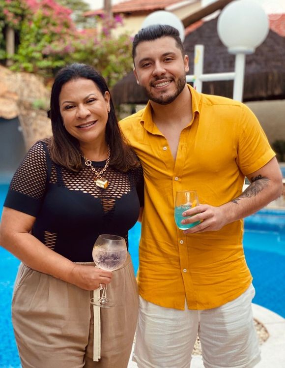 Murilo Huff compartilha a custódia da criança com a ex-sogra desde que Marília Mendonça morreu