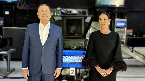 Rixa com Roberto Cabrini e reclamações de maquiadoras: bastidores tensos da saída de Carolina Ferraz da Record são expostos por colunista