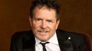 Luta de 30 anos contra Doença de Parkinson: astro de 'De Volta para o Futuro', Michael J. Fox ignora boato de morte, foge da aposentadoria e encara série polêmica