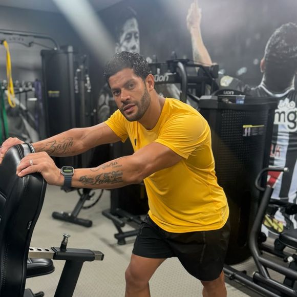 Em 11 de dezembro de 2015, Hulk foi padrinho do primeiro casamento de Camila Ângelo, com o empresário Marcos Maciel