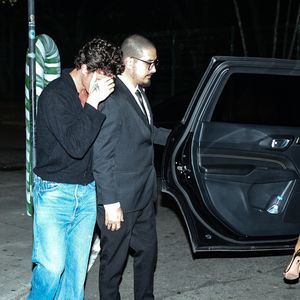 Bruna Marquezine e Shawn Mendes foram embora no mesmo carro