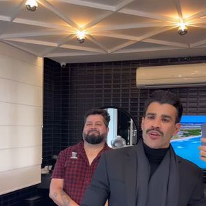 “Talvez não seja a combinação mais harmônica”, pondera Mari Borges sobre o novo visual