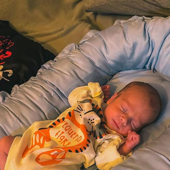 Filho de Isabel Veloso nasceu de forma prematura após 32 semanas de gravidez da influencer