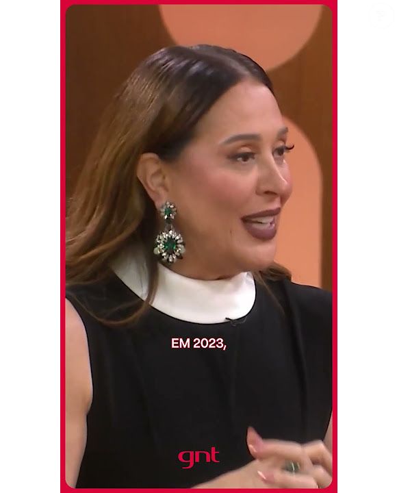 Atriz surpreende ao dizer que ovulou naturalmente após tratamento hormonal: 'Engravidei já na menopausa'