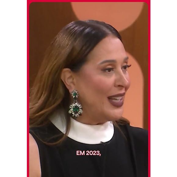 Atriz surpreende ao dizer que ovulou naturalmente após tratamento hormonal: 'Engravidei já na menopausa'