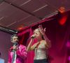 Sophie Charlotte cantou em uma festa entre amigos