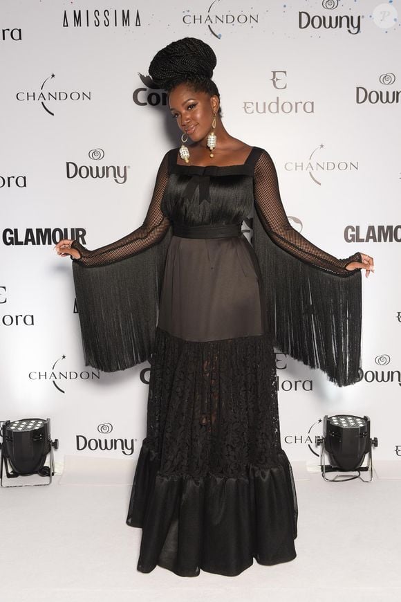 Iza de À La Garçonne na 4ª edição do Prêmio Geração Glamour em 2018