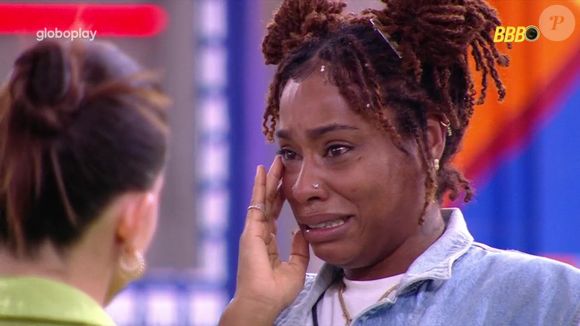 Thamiris ficou muito emocionada com a saída da irmã, Camilla, do 'BBB 25'