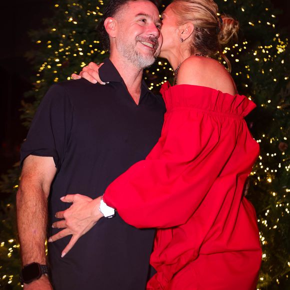 Adriane Galisteu hoje é casada com o empresário Alexandre Iodice